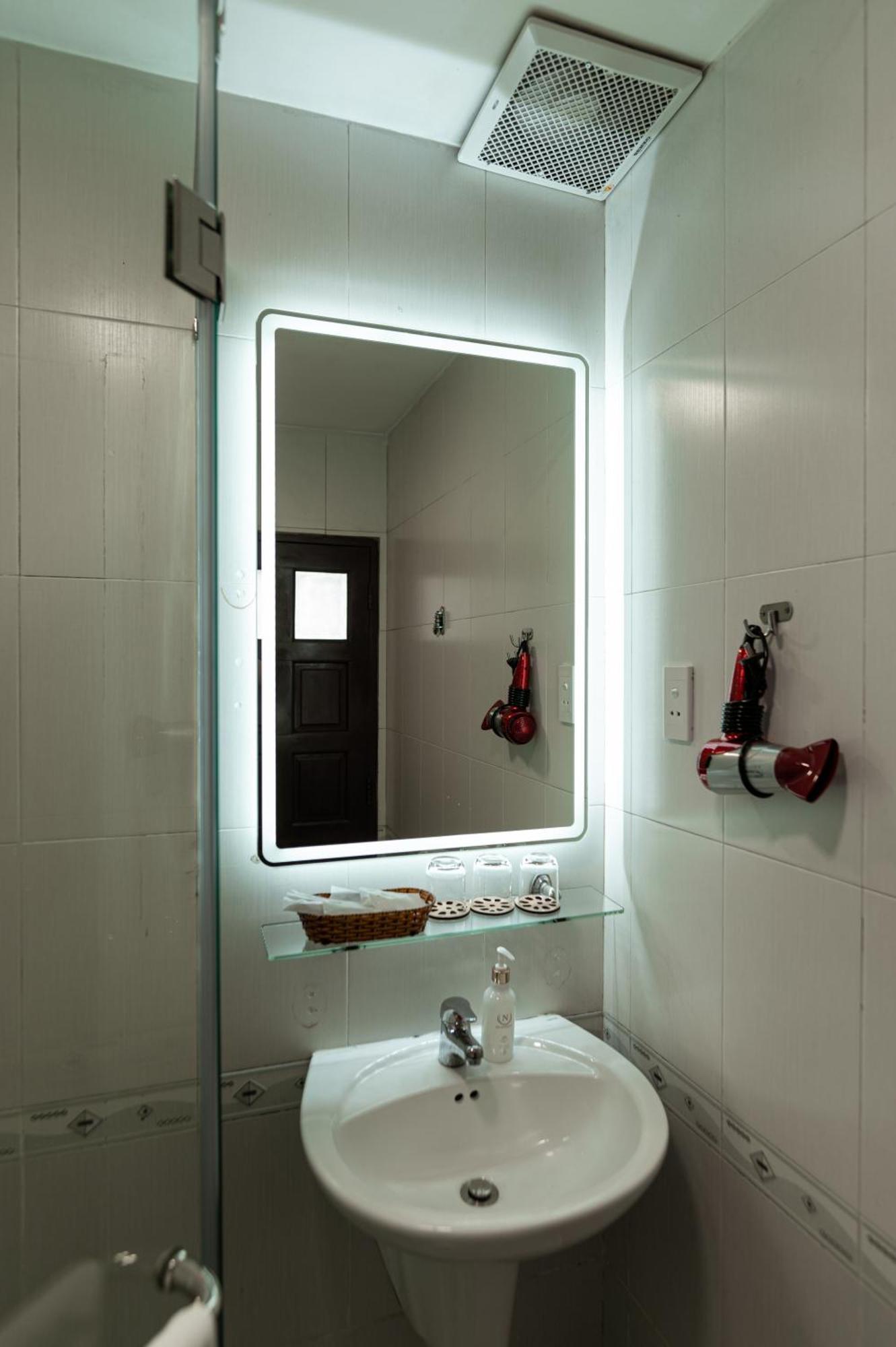 Lantern Hotel Ho Chi Minh Zewnętrze zdjęcie