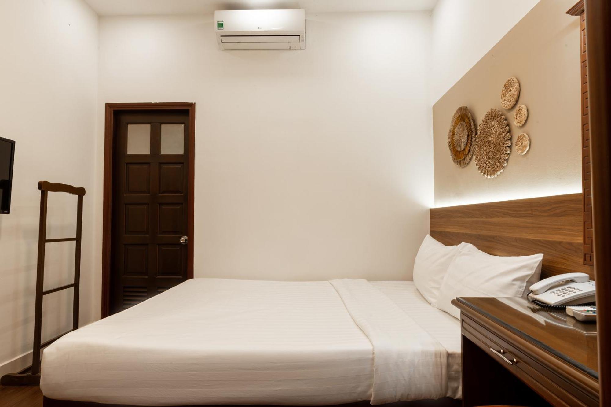Lantern Hotel Ho Chi Minh Zewnętrze zdjęcie