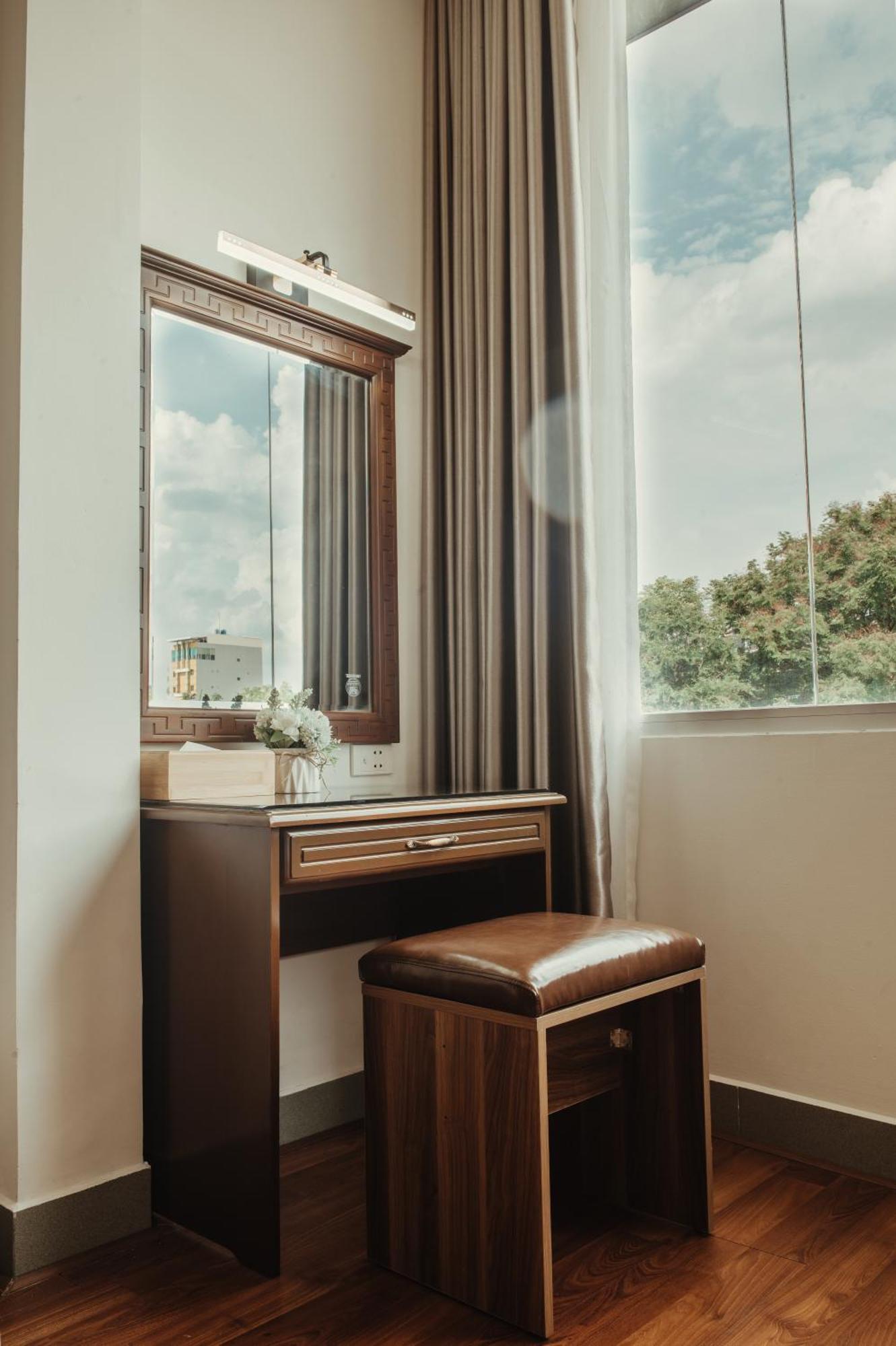 Lantern Hotel Ho Chi Minh Zewnętrze zdjęcie